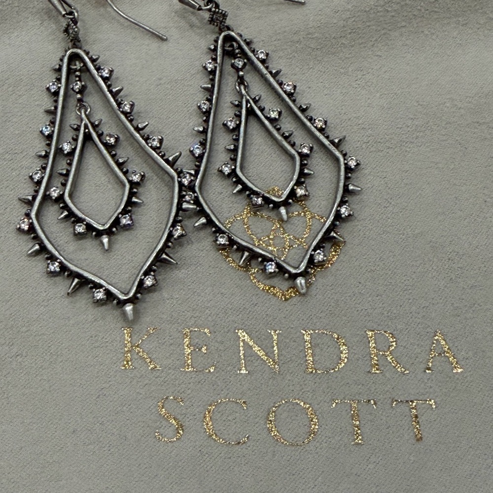 Kendra Scott Silver Teardrop Earrings